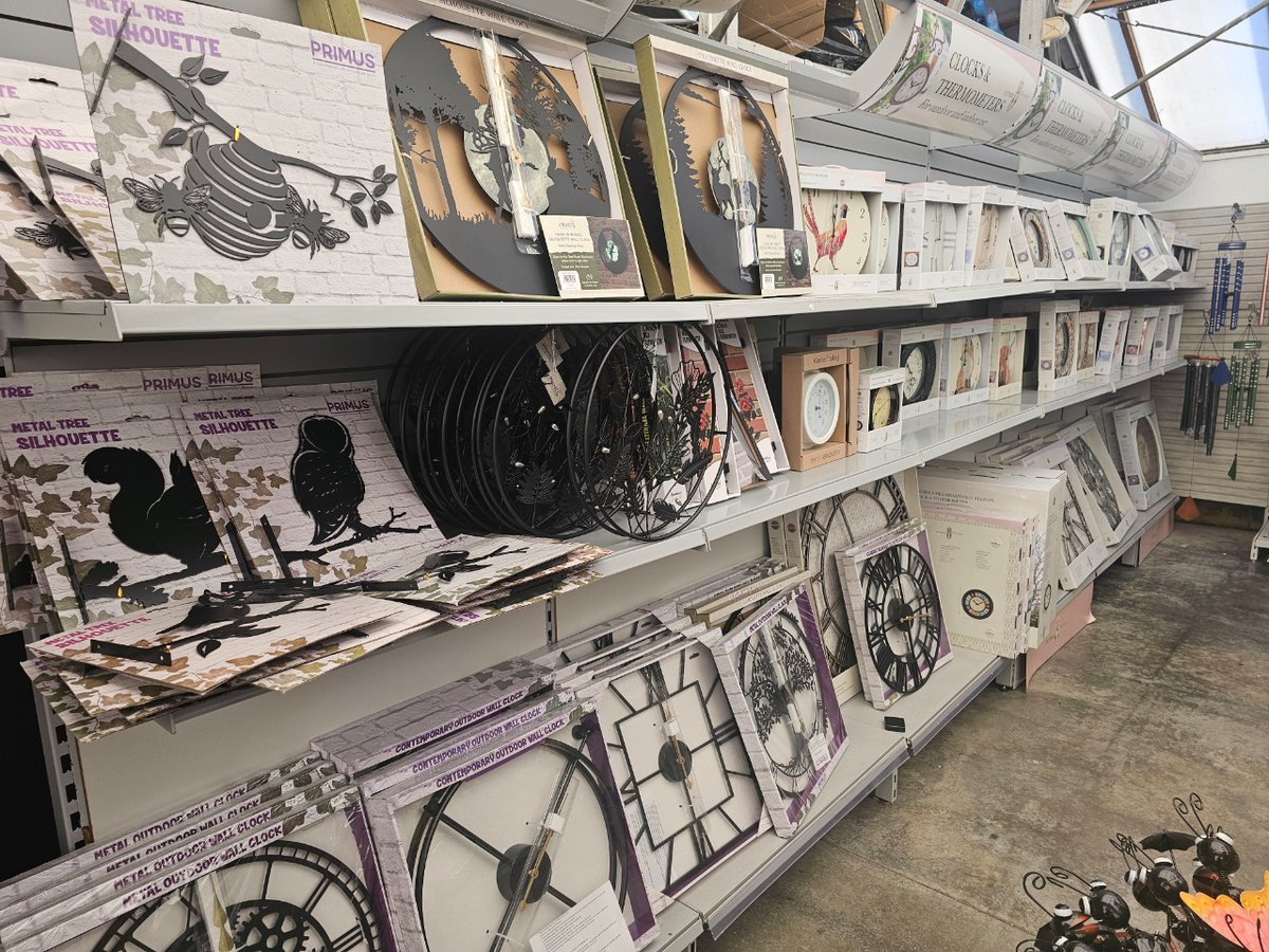 WoodbankGarden's tweet image. "Time to Transform Your Garden? 🌼⏰

Discover our exquisite collection of Indoor/Outdoor Clocks

Whether you’re sipping morning coffee on the patio or tending to your blooms, our clocks seamlessly blend functionality with style. 🕰️

#time #clocks # gardendecor #wallclock #clocks
