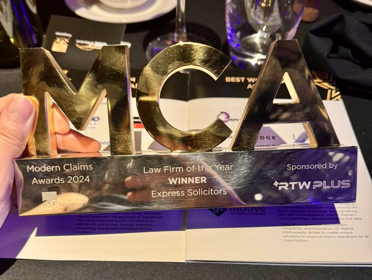 ExpressSols's tweet photo. 🎉What a night!
🏆We're absolutely thrilled to have won Law Firm of the Year at the Modern Claims Awards last night!
Thank you @ModInsuranceMag and our category sponsors @RtwPlus
#ModernClaimsAwards2024 #BestLawFirm #TeamExpress https://t.co/xyeiuLMYiE