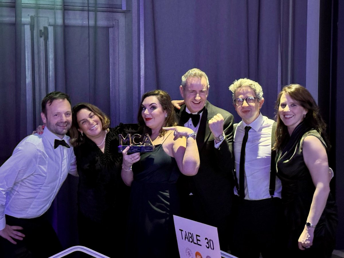 ExpressSols's tweet photo. 🎉What a night!
🏆We're absolutely thrilled to have won Law Firm of the Year at the Modern Claims Awards last night!
Thank you @ModInsuranceMag and our category sponsors @RtwPlus
#ModernClaimsAwards2024 #BestLawFirm #TeamExpress https://t.co/xyeiuLMYiE