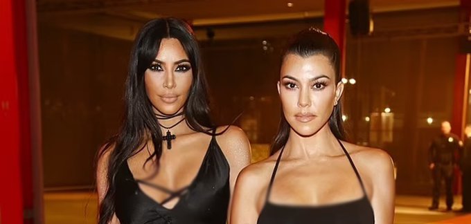 Kourtney Kardashian Stands Up for Sister Kim Amid Criticism Over Birthday Tribute Photo, Celebrates Postpartum Figure: 'I Adore This Body'