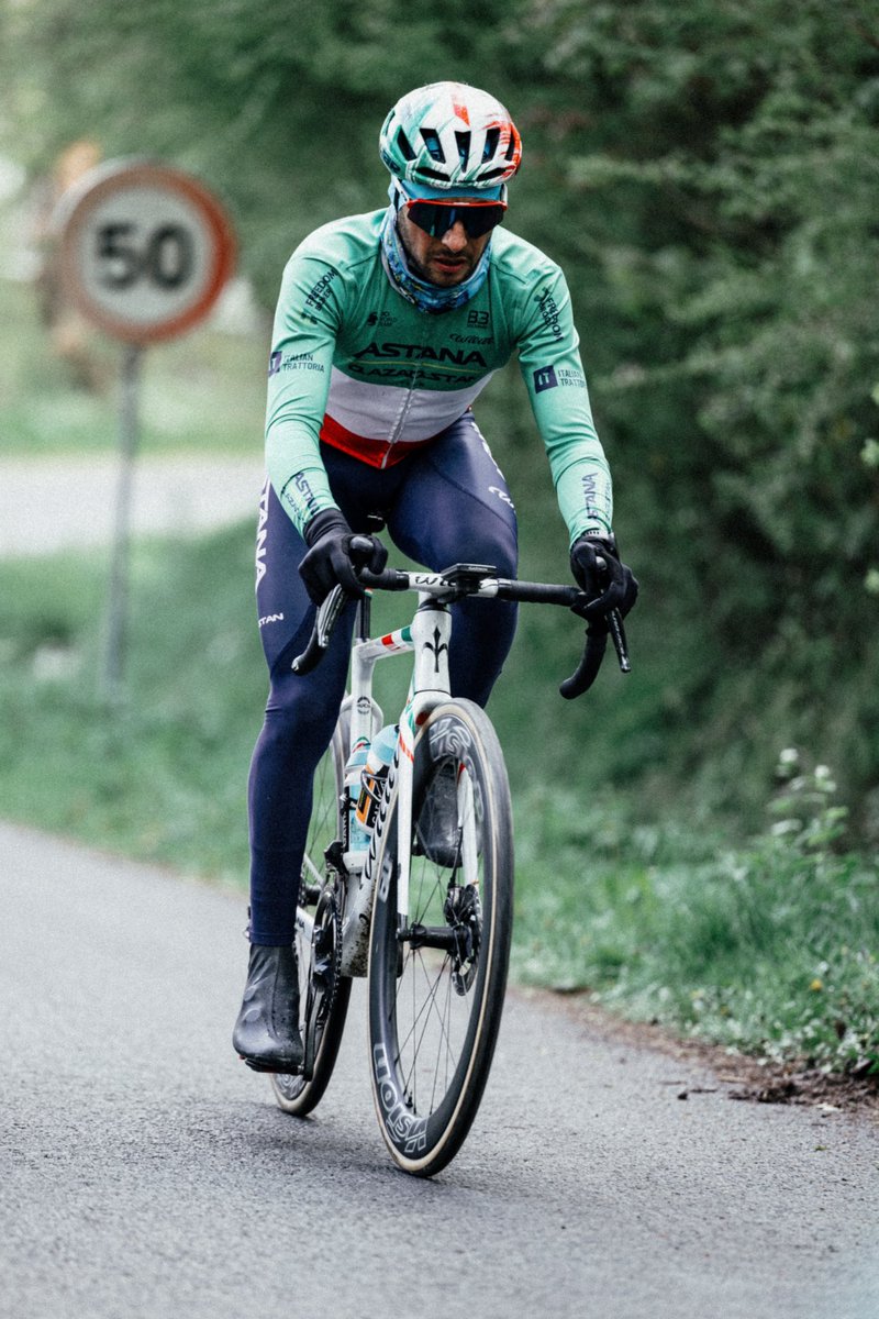XDSAstanaTeam's tweet photo. 📷 PHOTOS: @LiegeBastogneL 

Recon training on the roads of Liège-Bastogne-Liège 🇧🇪

#LBL2024 #AstanaQazaqstanTeam https://t.co/tqrMnjfQjr