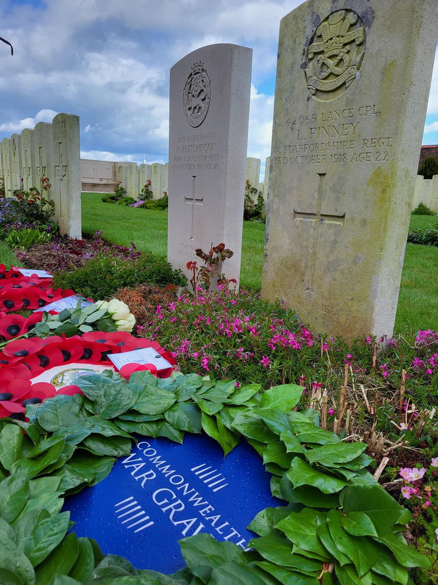 Call me cynical but it looks like CWGC chose to prioritise photographing their wreath over the the actual headstone of the soldier that had been rededicated. I guess you have to get the brand name in the shot 🤷‍♂️