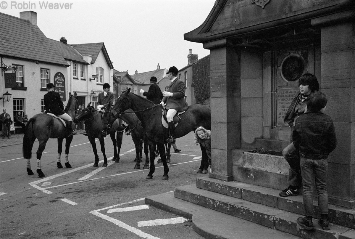 A rediscovered photo from my 1980s files - the Curre Hunt meet outside the Golden Lion in Magor, Monmouthshire, South Wales, 1983.
#magor #wales #southwales #documentingsouthwales #foxhunt #foxhunting #documentaryphotography #streetphotography #monochrome #1980s