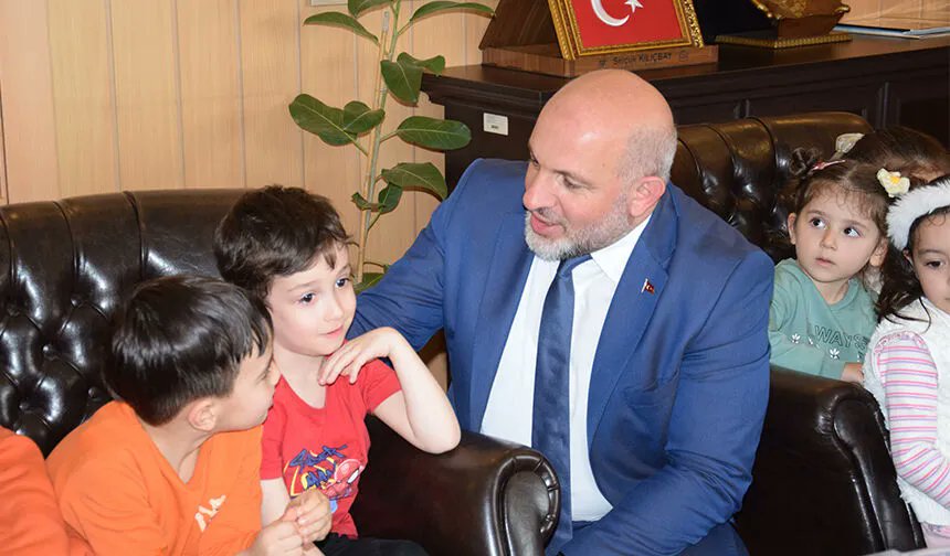 Medya28's tweet photo. Müftü Kılıçbay: İsrail zulmüne sessiz kalamayız! https://t.co/7XrIu0XNXz https://t.co/E7iygR5bO9