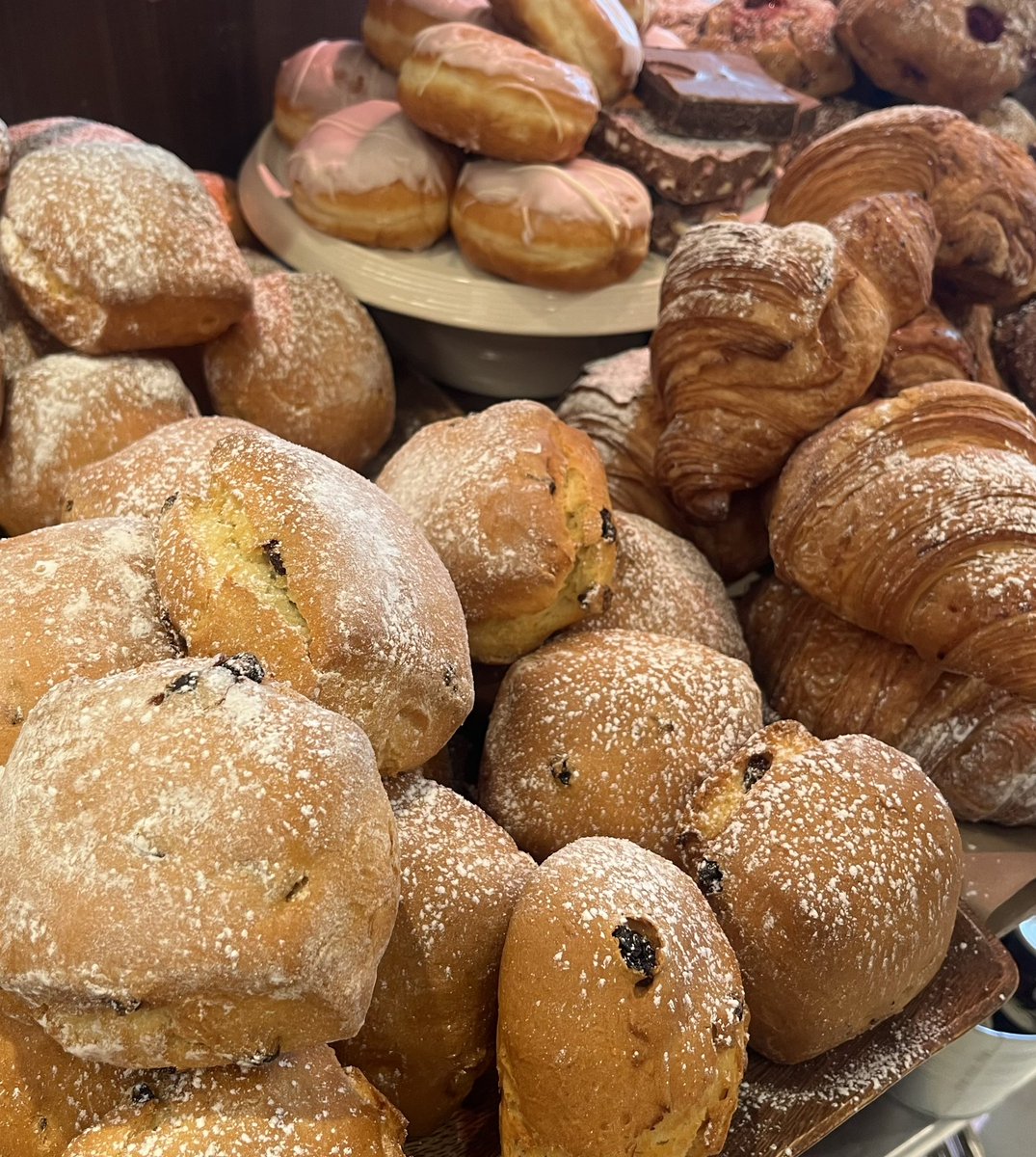 Country Crest FS tweet media