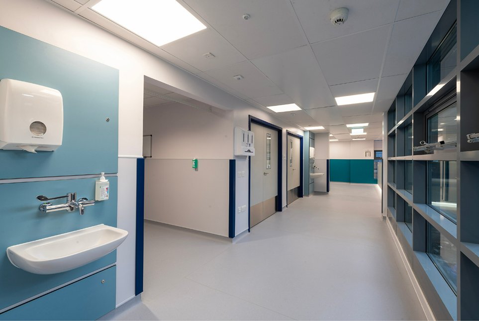 A new Cancer Assessment Unit and a refurbished oncology ward for systemic anti-cancer treatment are now open and delivering care @WGHLothian Read more ➡️ ow.ly/clXv50RjEw4 #EdinburghCancerCentre