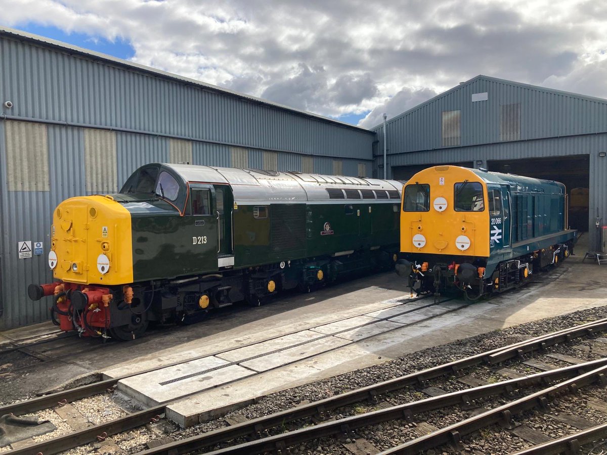 D213 and newly-repainted 20066 at Harry Needle Railroad Company’s Barrow Hill facility. 📷HNRC.