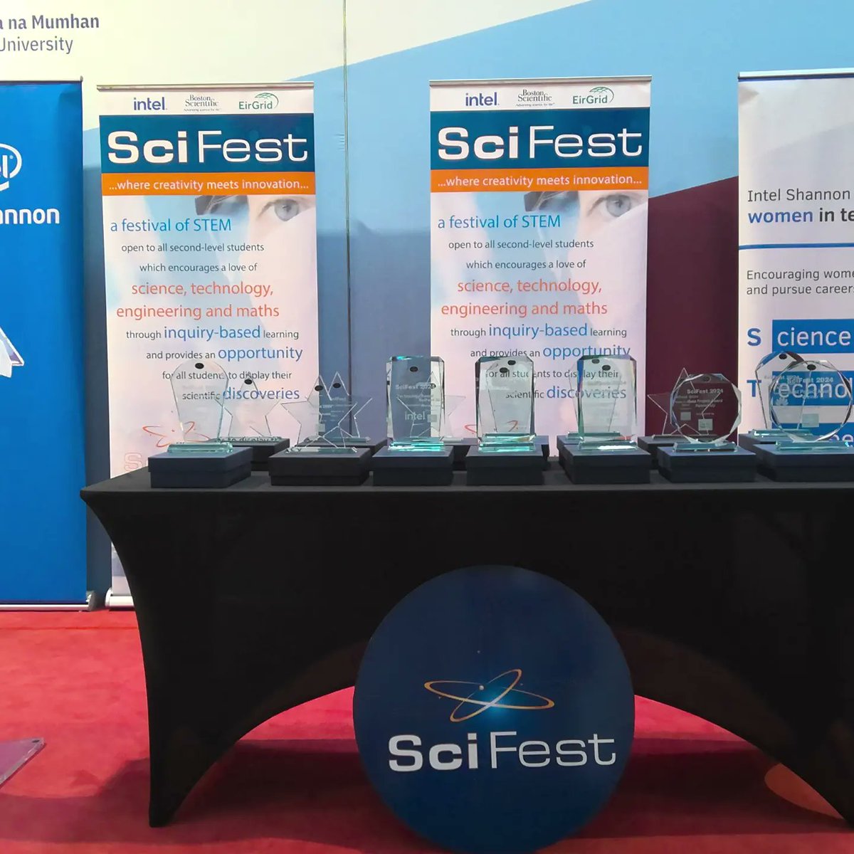 BGS are ready for this year's Scifest 2024 at MTU. Best of luck to Connor, Stephen, Mera, Heather, Brendan, Elliot & Diarmuid.