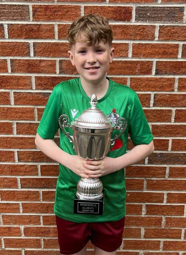 Congratulations and good luck to Junior Player Oscar Adams who won the Beth Satellite Cup with Flintshire and will now play in the Welsh School Boys National Finals this Saturday. ⚽️