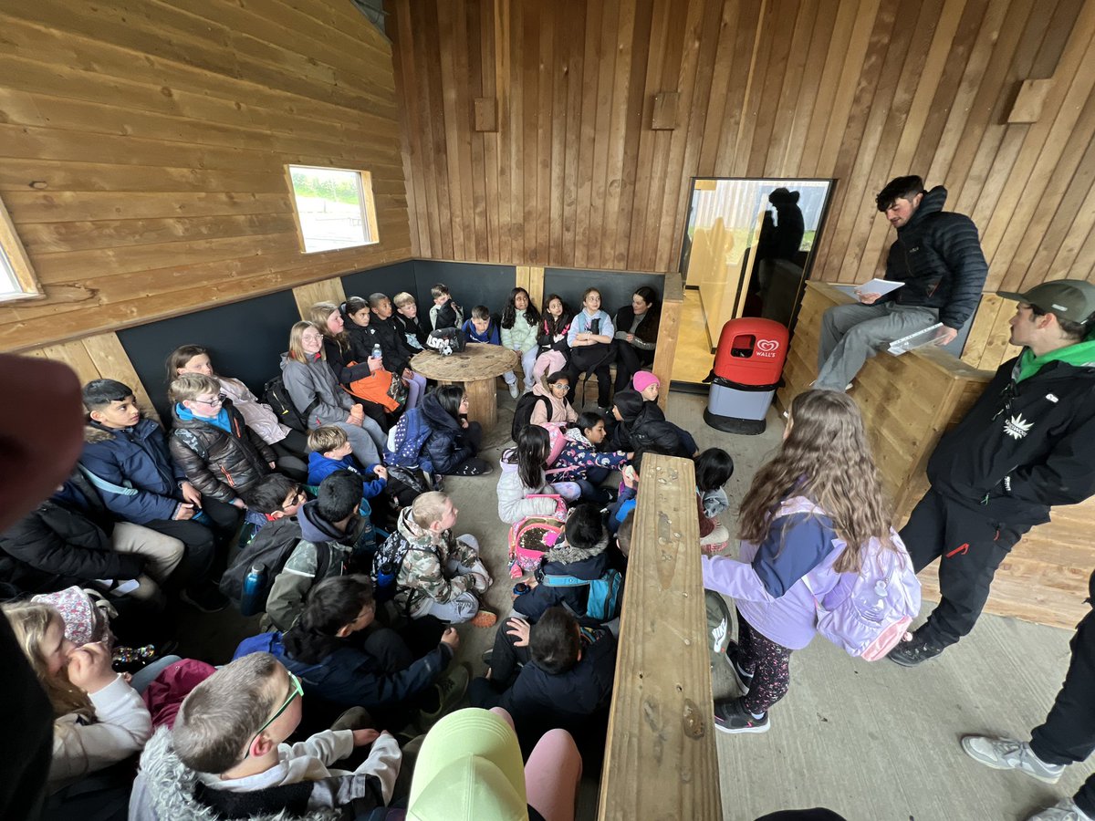 BrookfieldSM3's tweet photo. Certificate time! We’d like to say a massive thank you to Ollie E at @Kingswood_ for making our week so brilliant! The organisation and leading of activities was fantastic! #BFDevon24 #WeAreLEO https://t.co/ug1qbIbWVp