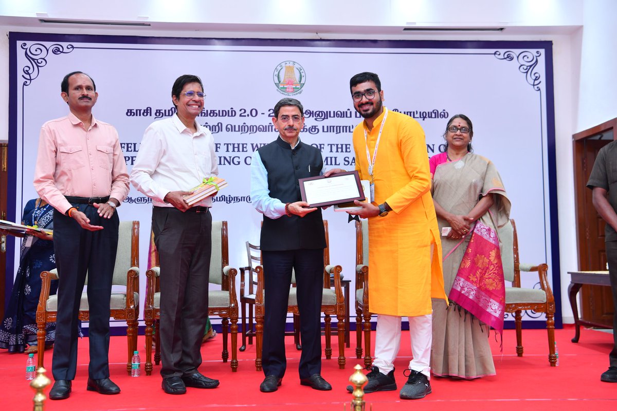 advnaganathan's tweet photo. I was felicitated by the Hon'ble Guv of TN Shri #RNRavi for securing the third position in the Experience Sharing Competition of @KTSangamam organised by @rajbhavan_tn .

@narendramodi @EduMinOfIndia @annamalai_k @iitmadras @SVaidhyasubrama @SastraUniv https://t.co/yBtAFdSsaw