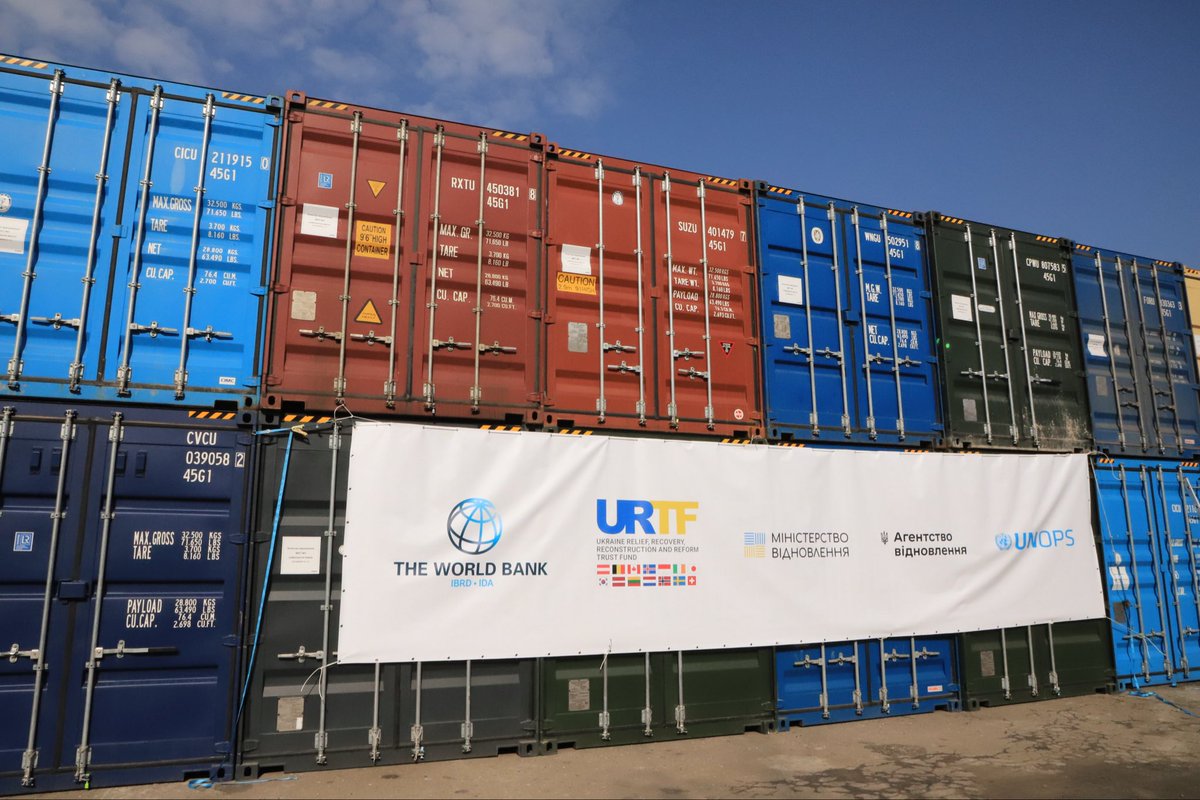 18 modular bridges under the @WorldBank's RELINC project are already in Ukraine. This is a quick solution to restore logistics for the frontline regions. The total cost of the batch is more than $23 million. The purchase was made by @UNOPS, the @UN Office for Project…