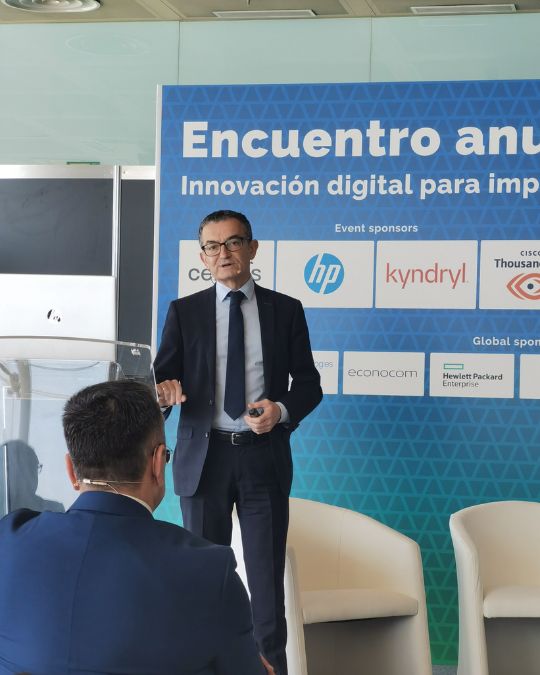 PeidroCom's tweet photo. ➡️Esta semana nuestra directora de tecnología, @NanaGomezG , asistió a la 31ª edición del Congreso&amp;EXPO #ASLAN2024, evento clave para la innovación digital y ciberseguridad.

Gran oportunidad para conocer a las empresas más punteras de nuestro país.

#PeidróComunicación @aslan_es https://t.co/X8j5q2leSk