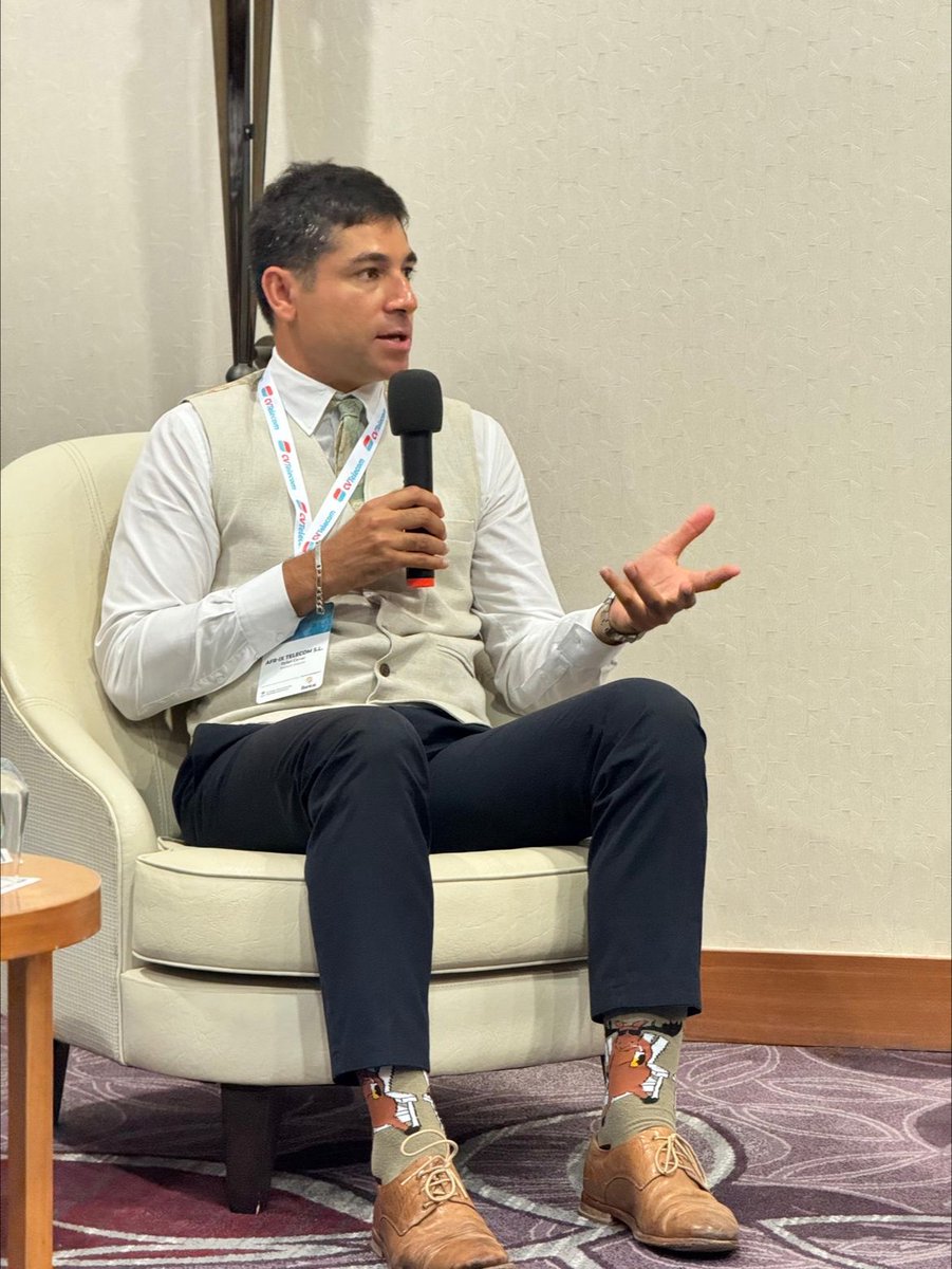 𝐀𝐟𝐫𝐢𝐜𝐚 𝟐𝟎𝟐𝟒 𝐆𝐂𝐂𝐌

Engaging panel discussion at #Africa2024GCCM's inaugural session, exploring "The role of the regional data centers in Meeting future demand"

Dylan Carver together with <a href="/DECIX/">DE-CIX</a>,<a href="/TISparkle/">Sparkle</a> and Cabo Verde Telecom discussed about the topic.

#africa