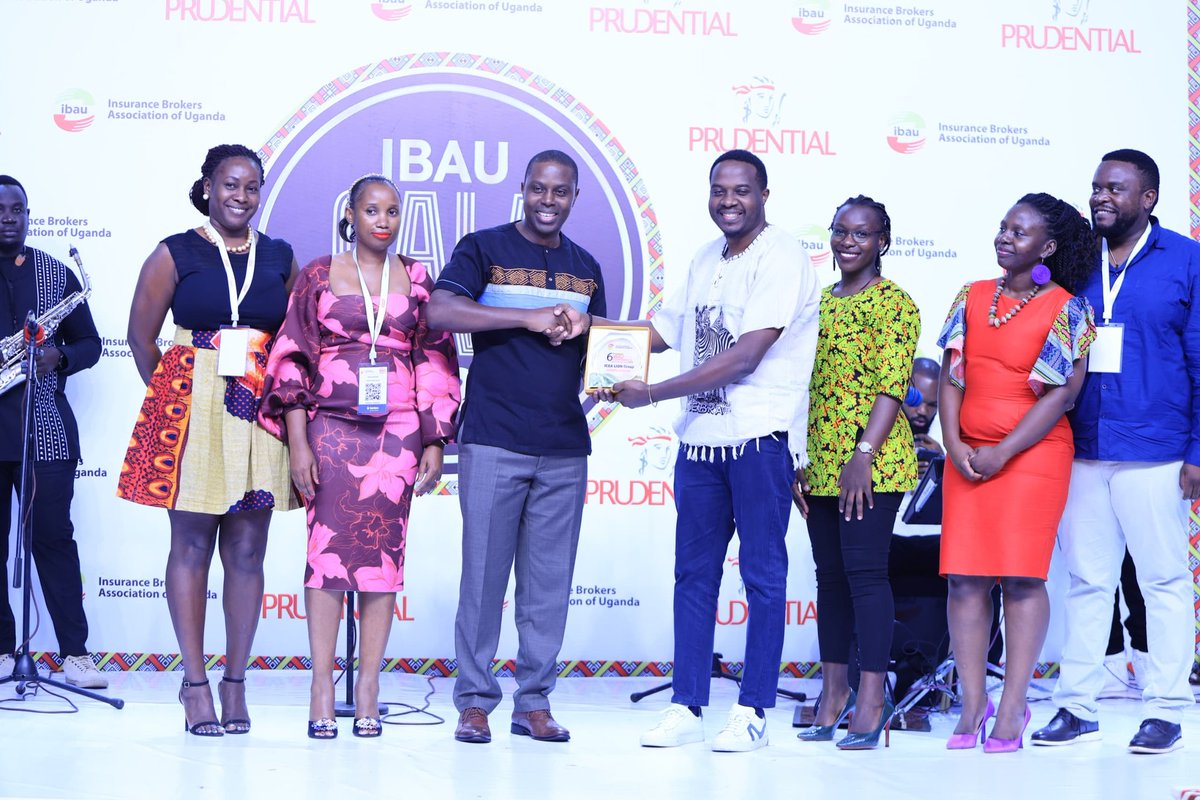 Kenbright CEO - Ernest Magezi Barusya handing over a certificate of appreciation to the ICEA General Insurance CEO. ICEA is a Bronze Sponsor for the 6th Annual IBAU Conference. #IBAUConference2024