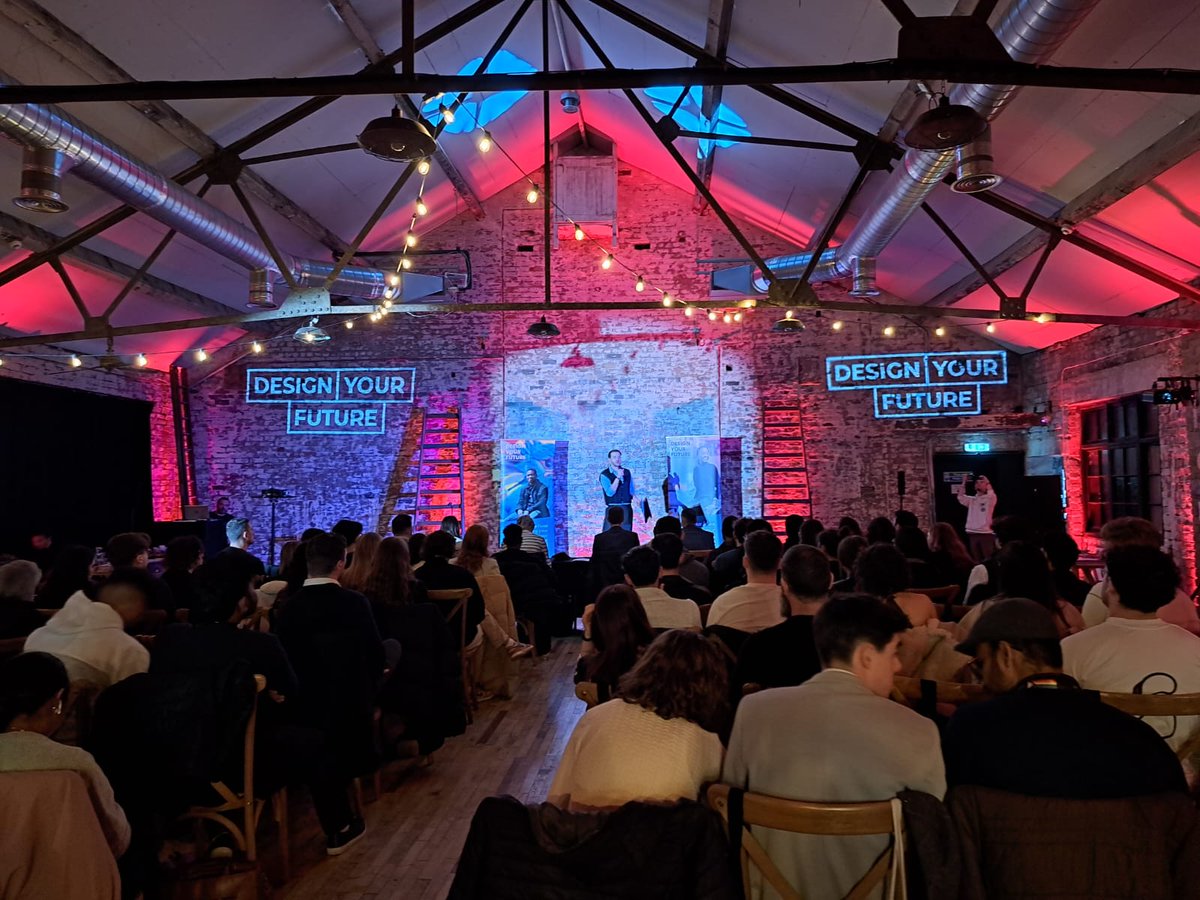 Iwan Williams (@iwangw81) on Twitter photo Loved being a judge 👨⚖️ for #DesignYourFuture pitching competition last night. Just impossible to pick from so many super🌟 students/grads. Ben & <a href="/livunicareers/">Careers & Employability, University of Liverpool</a> team did an amazing job...great to see such #innovation #drive #energy running strong across our uni community! 🥳 Loved being a judge 👨⚖️ for #DesignYourFuture pitching competition last night. Just impossible to pick from so many super🌟 students/grads. Ben & <a href="/livunicareers/">Careers & Employability, University of Liverpool</a> team did an amazing job...great to see such #innovation #drive #energy running strong across our uni community! 🥳