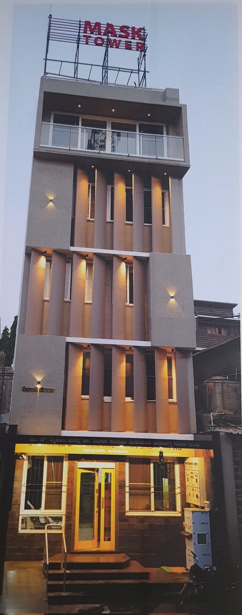 VidhiVakhariya's tweet image. From 1 room to 5 floors of care!   The MASK Group Nipani Hospital Trustees on a mission to provide quality healthcare at low prices for over 5 yrs.  

#BuildingAHealthierFuturetogether! #AffordableHealthcare #Nipani #KarnatakaRains