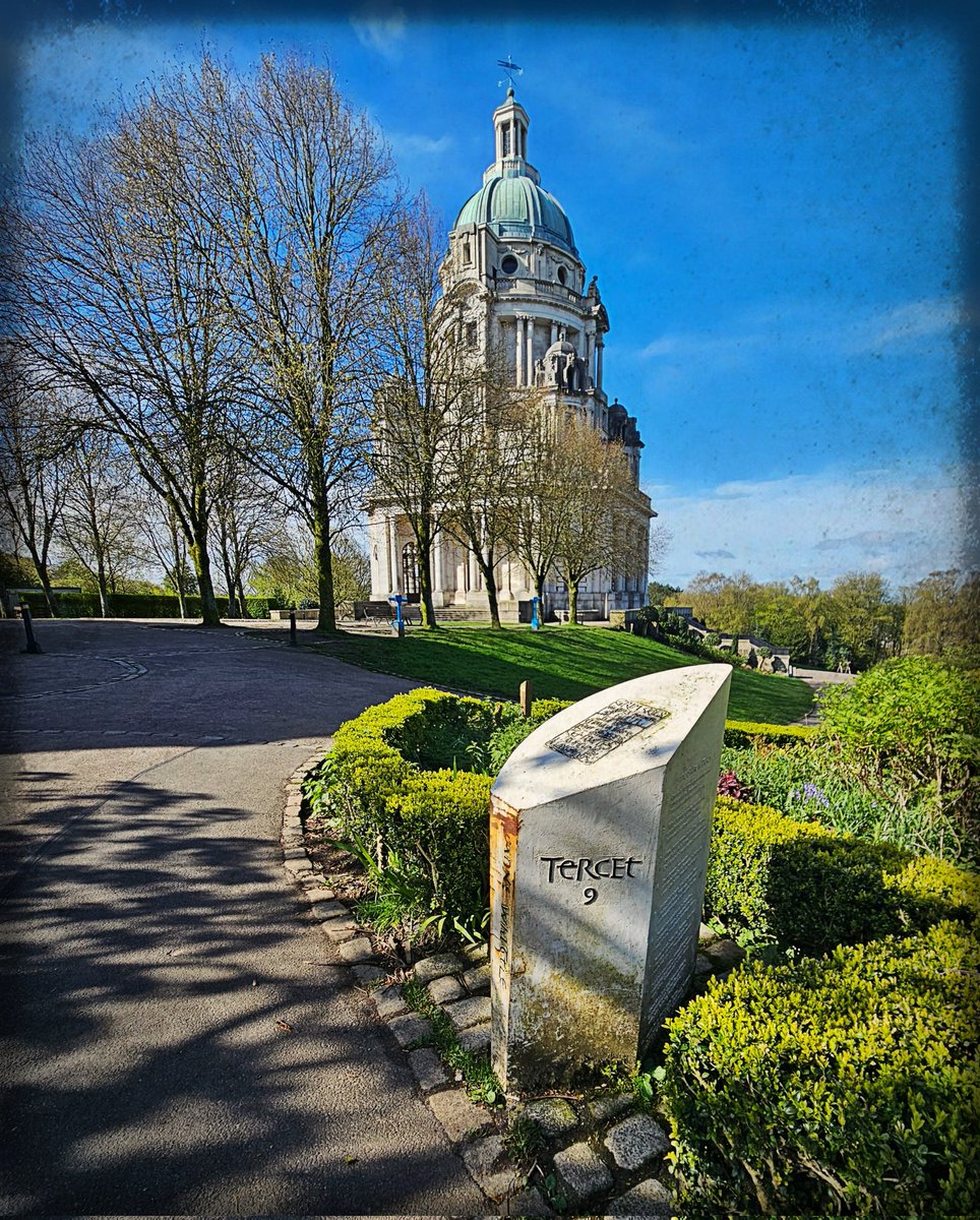 LancasterGuide's tweet image. #WITCHCRAFT 1612 - #Lancaster  #GuidedTour Sat 20/04/24 at 2pm 🎟 from Eventbrite at: eventbrite.co.uk/e/675255797267 📷 Anne Whittle&apos;s Tercet in @WilliamsonPark
#lancashire #pendle #pendlewitches #darkhistory #bluebadgetouristguide #britainsbestguides #visitlancaster #lovelancaster