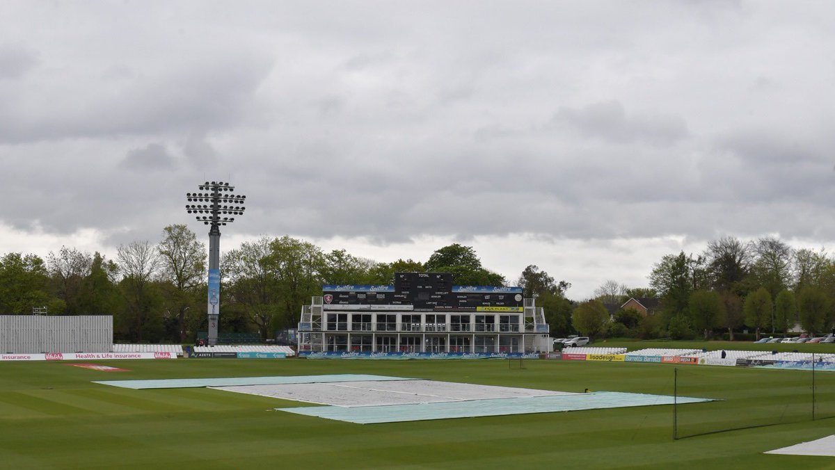 We won’t be starting on time at @Spitfire_Ground. Updates on prospects of play to follow once we receive word from the umpires.