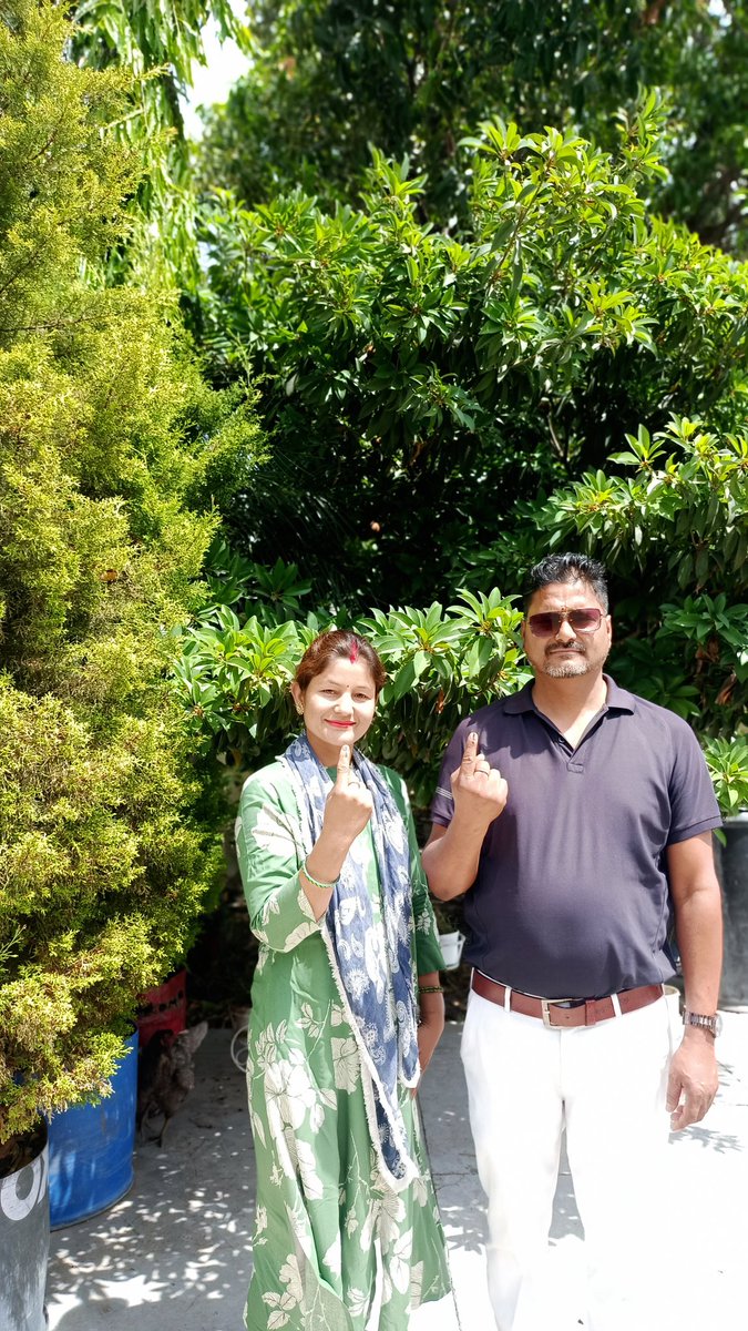 Mahendra160's tweet photo. ।।लोकतन्त्र के महापर्व में भागीदारी करें।।
              llमतदान अवश्य करेंll
          🚩भारत माता की जय 🚩 https://t.co/T9ZE7TUfuL