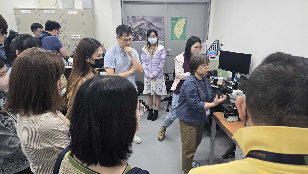 aetherAI_tw's tweet image. 4月18日我們非常榮幸地接待了台北醫學大學醫學資訊研究所的師生！在張資昊老師和蘇家玉老師的帶領下，他們的訪問為我們帶來了寶貴的交流。
#醫療AI #北醫 #雲象科技