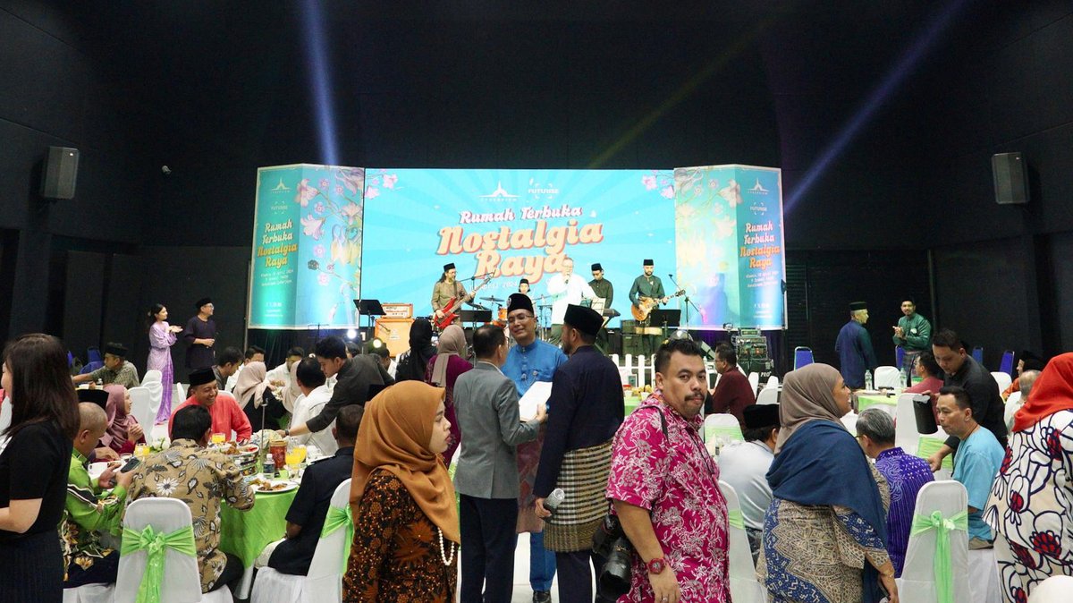 This year, Cyberview's Hari Raya Open House, themed 'Nostalgia Raya”, was attended by over 2,000 guests from various companies, government agencies, and partners, who came to celebrate the festive season with us. @Twt_Cyberjaya