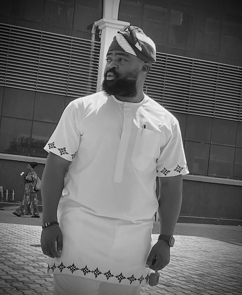 Iorlaha_Dave's tweet photo. Your Favorite Man 
KinngDave👑 https://t.co/AZlChMQCv4