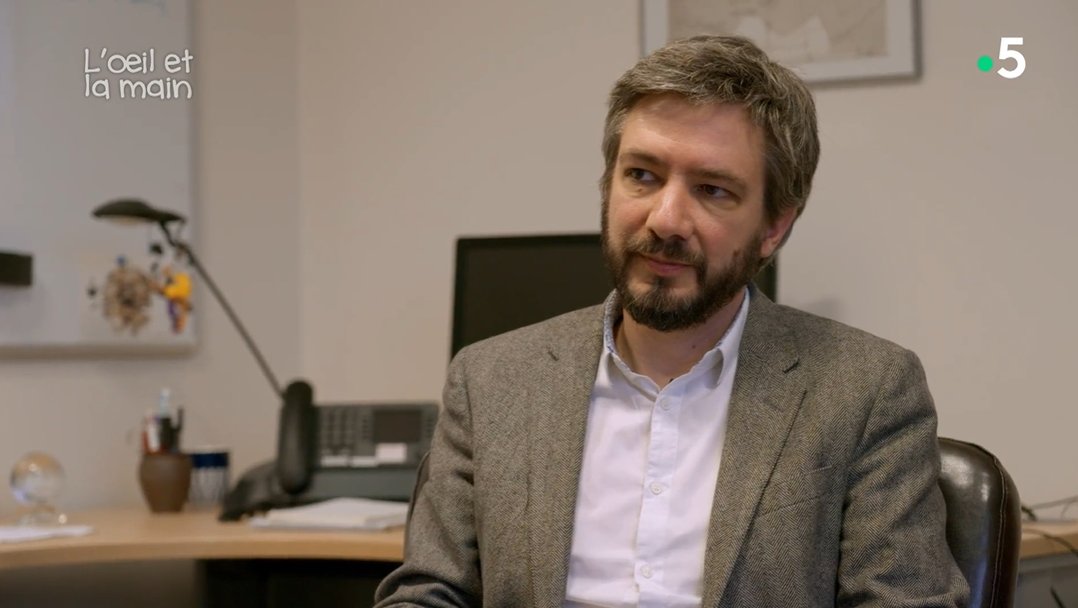 📺Les équipes de "L'Œil et la main" sur <a href="/FranceTV/">France tv</a> ont suivi le Docteur Bubrovszky, psychiatre et chef du pôle G5911 de l'EPSM de l'agglomération lilloise. 👉Retrouvez dans ce reportage, son éclairage sur la #schizophrénie

france.tv/france-5/l-oei…