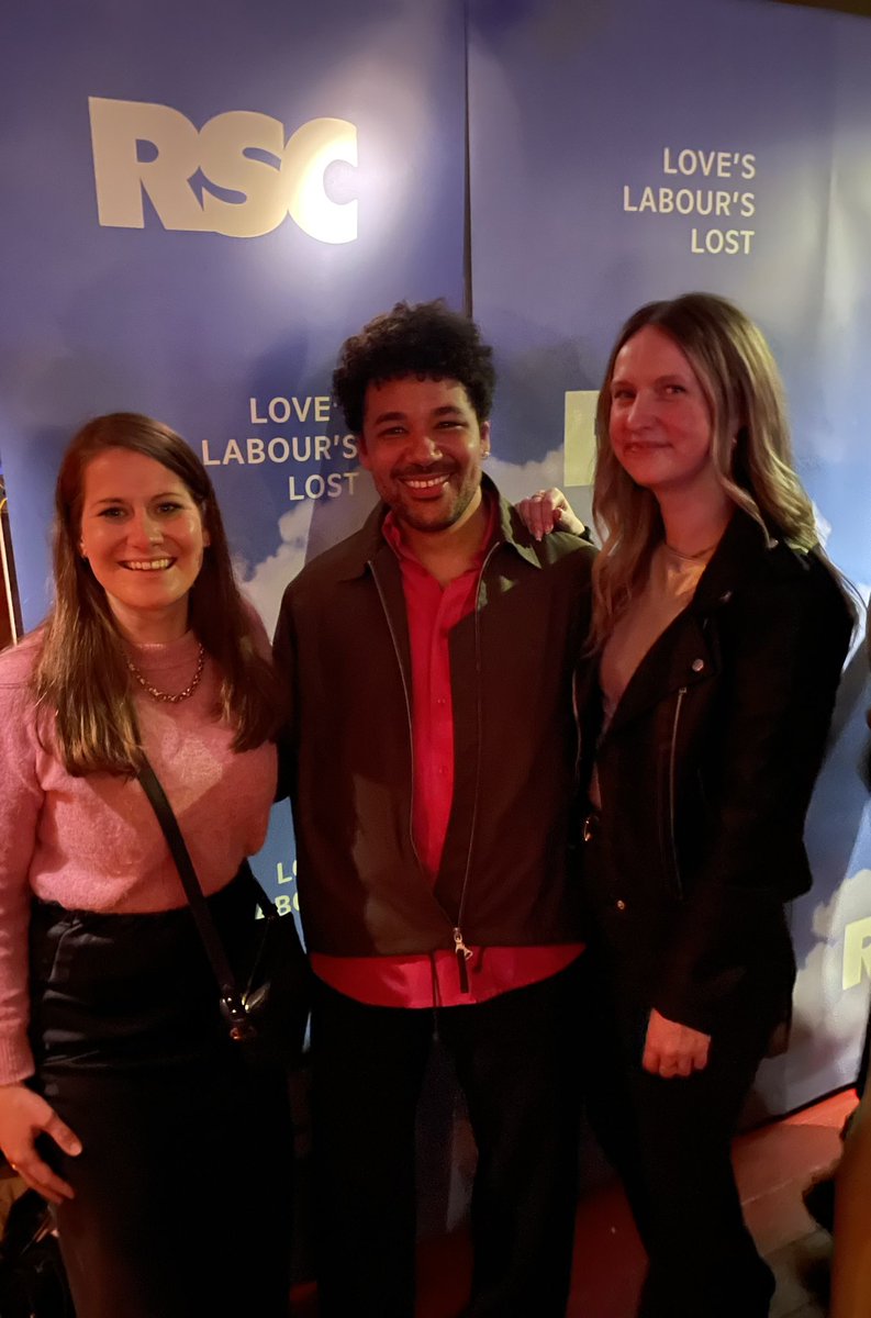 A wonderful press night #LovesLaboursLost with @ERICSCOTTSTROUD playing Longaville and accompanied by Liv Barr 💕🎭
<a href="/TheRSC/">The RSC</a>