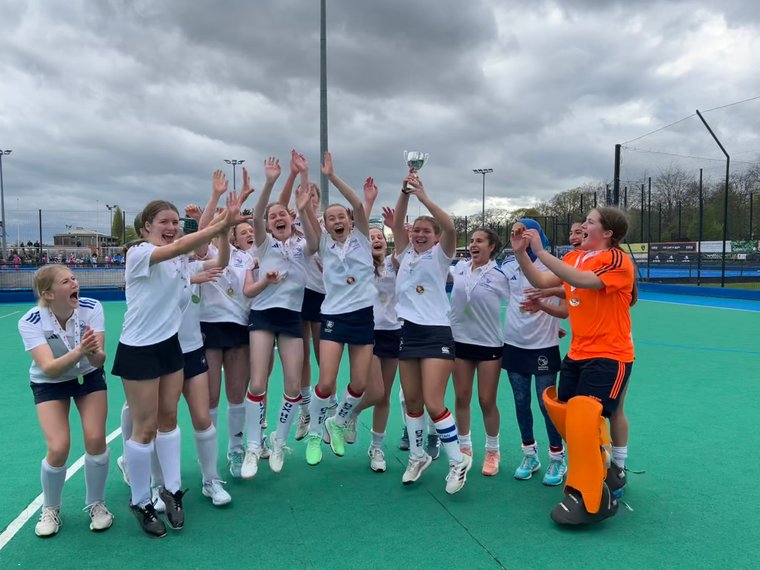 Oxford Hockey Club U16 girls crowned National Champions #Pitchero
oxfordhc.org/news/oxford-ho…