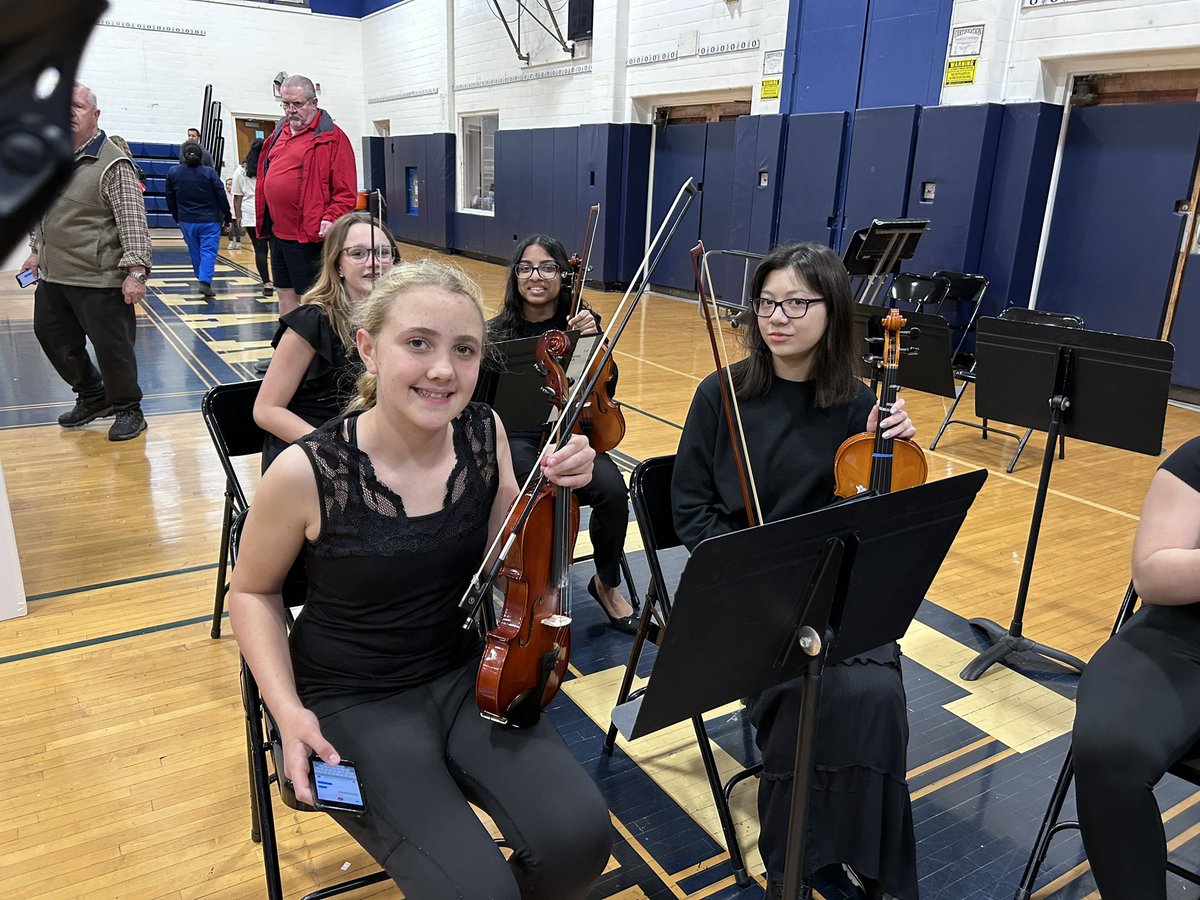 Thought I shared these already — @OMS_NY Chamber Orchestra takes the @OSchoolsPR Arts Festival by storm this week! #teachertwitter #musicteacherlife #middleschoolorchestra