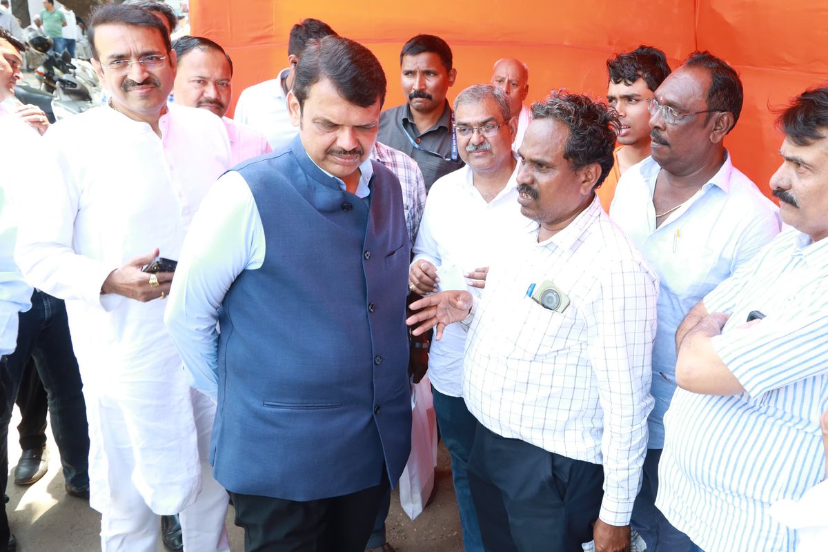 Devendra Fadnavis tweet media
