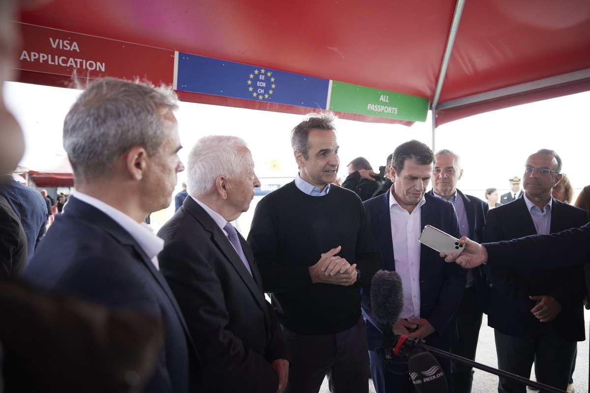 Μετά την υλοποίηση της Visa Express οι αφίξεις Τούρκων πολιτών στη Λέσβο από το τέλος Μαρτίου έως την Τετάρτη ήταν αυξημένες κατά 868% σε σύγκριση με το 2023. Το πρόγραμμα αφορά 10 νησιά τελικά και προσβλέπουμε σε πολλούς περισσότερους επισκέπτες. primeminister.gr/2024/04/19/340…