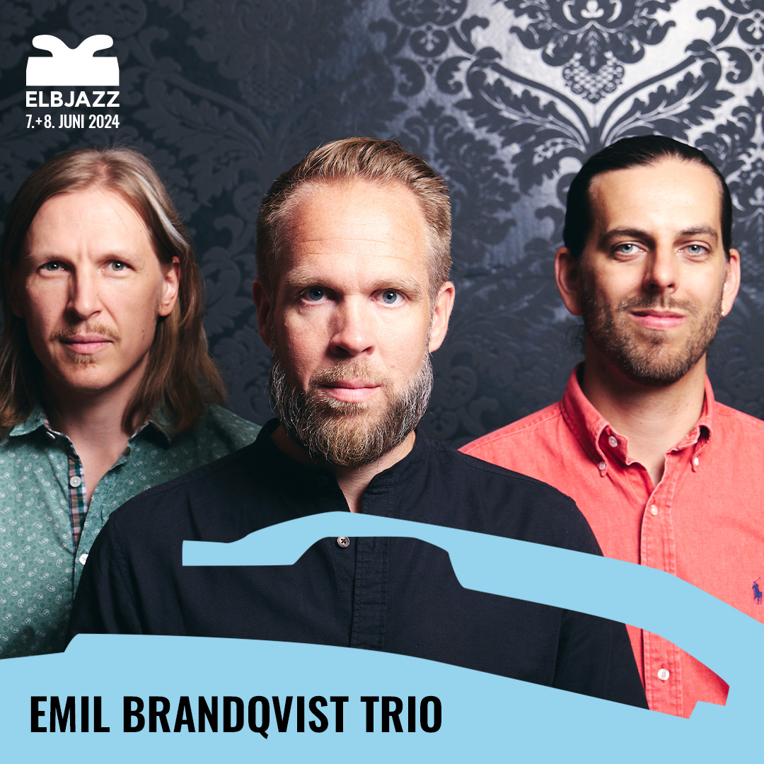 Elbjazz's tweet image. Der Göteborger Schlagzeuger und Komponist Emil Brandqvist sowie seine treuen Mitstreiter, Max Thornberg und Tuomas A.Turunen, nehmen ihre Hörer*innen mit auf eine Schatzsuche durch Nordic-Jazz-Klanglandschaften.

Tickets gibt’s hier: bit.ly/EJ24VO5 🖤
#elbjazz24