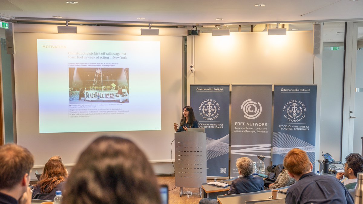 SITEStockholm's tweet photo. 🗳️ What is the impact of climate protests on public awareness and electoral outcomes? Ranjana Sinha, from the @handels_sse, discusses whether climate-related protests are effective at the @SITEStockholm FREECE. https://t.co/P2Kak7l1M0 #FREENetwork #FREECE #Climate https://t.co/eAkdzwR6m9