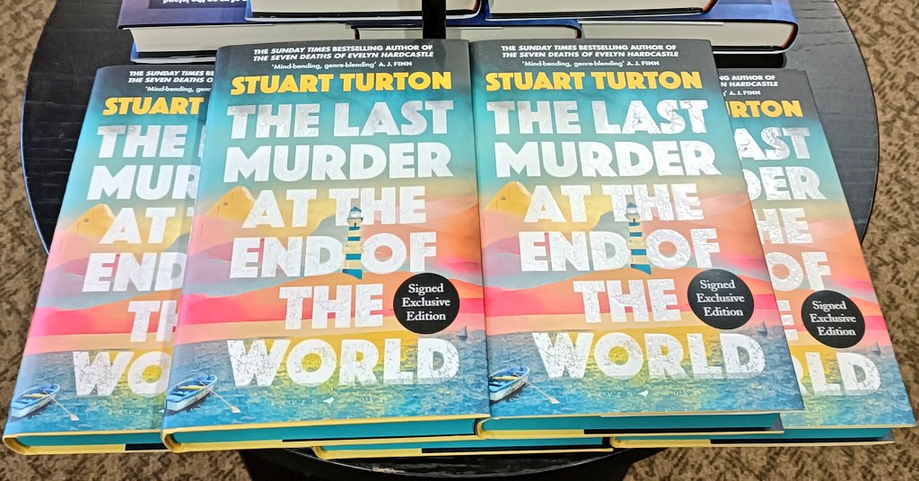 Cerys has just started the amazing @stu_turton The Last Murder At The End Of The World, the children have been rowed out to sea & are shown how far they can go from the island before the mist turns deadly #fridayreads @BloomsburyBooks #waterstones #books waterstones.com/book/the-last-…