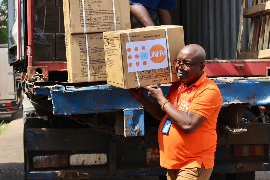 We have just welcomed two 40ft containers packed with 2.5 million condoms at the central medical store. This is part of our commitment to help end unmet need for family planning and prevent #STIs and #HIV. Let's end condom stigma and ensure health and wellbeing for all!