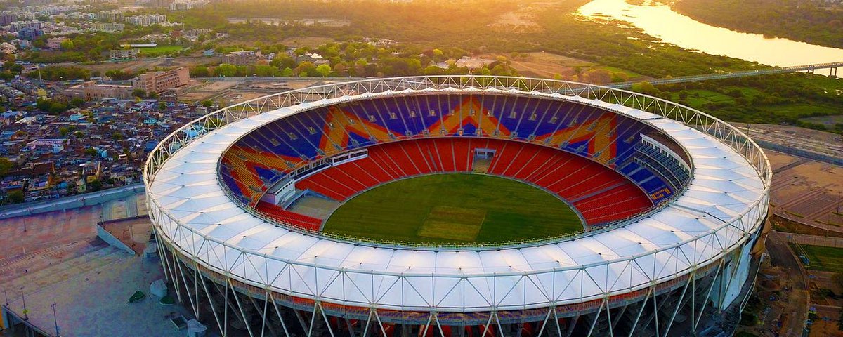 Calling all sports fans! 🇮🇳 India boasts the world's biggest stadium, the Narendra Modi Stadium, ready to roar! #WorldsBiggestStadium #Bharat #Gujarat