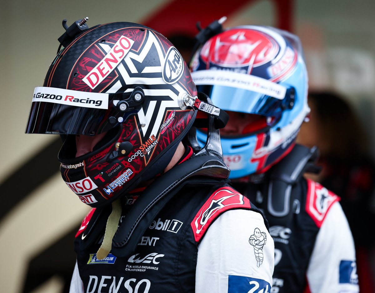 Drivers assemble! Almost time for FP1 ⏰ ⏱️ live.fiawec.com/en/live #ToyotaGAZOORacing #WEC #6HImola #GoHyper #GR010HYBRID #PushingTheLimitsForBetter @autodromoimola