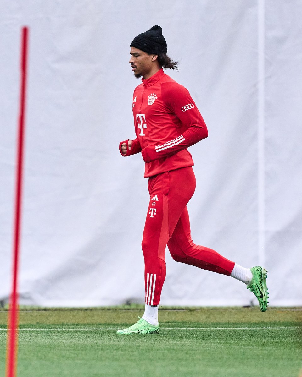 🎙️ Tuchel on the squad: 'With Serge Gnabry it's a race against time for the Real Madrid game. With Leroy Sane it'll be a race against time for Frankfurt and Real. We probably won't take him to Berlin. It's extremely unlikely.' #MiaSanMia #FCUFCB