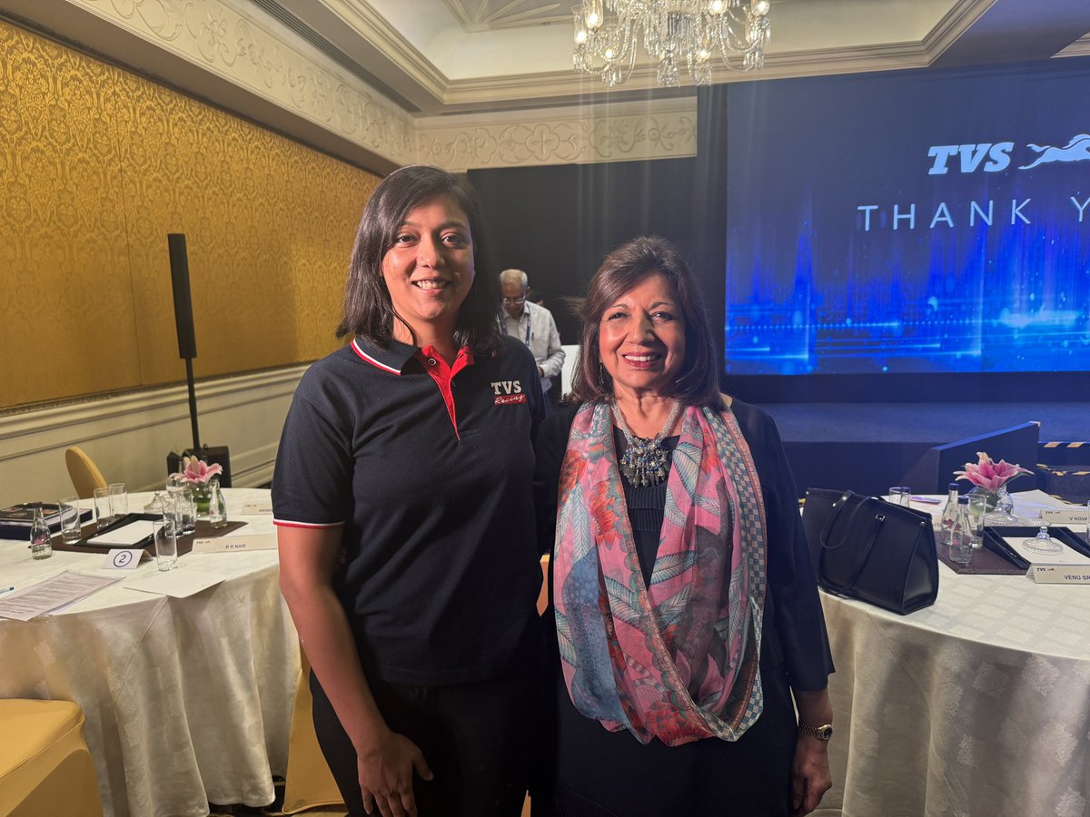 Thrilled to have met the incredible @kiranshaw ! Her journey and accomplishments are truly inspirational. What an honor to share moments with such a visionary leader! #Inspiration #Leadership #MeetingIdols 🌟