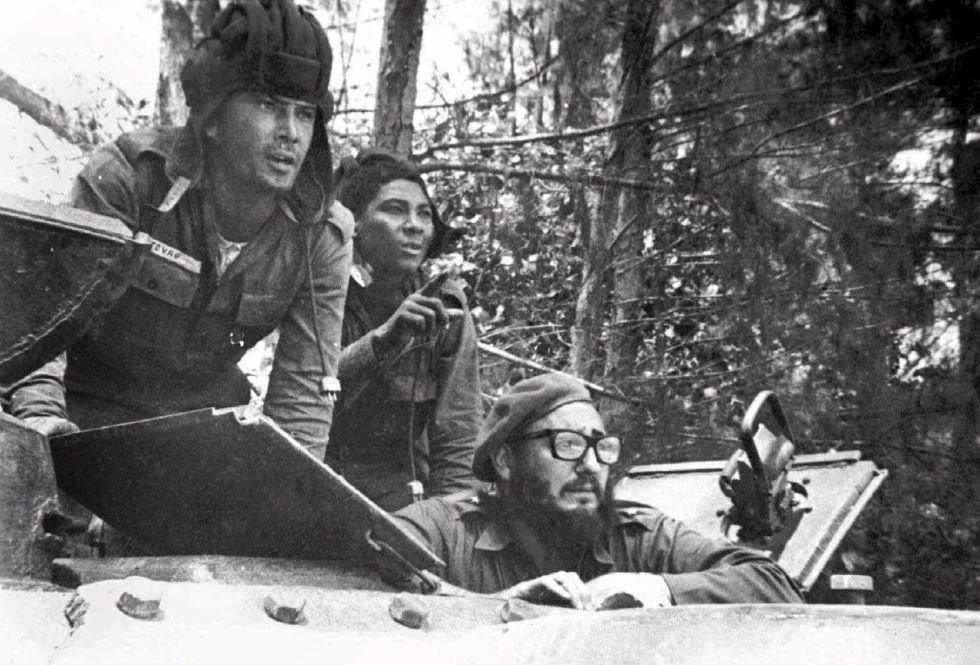 1961:El pueblo cubano vence a las tropas mercenarias en Playa Girón, lo cual se inscribe como uno de los hechos más gloriosos de la historia Patria y significa la primera gran derrota del imperialismo yanqui en América Latina.#AbrilVictorioso