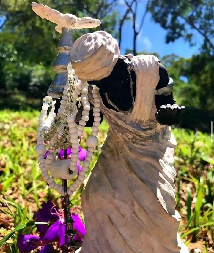 Oxalá lhe trará uma boa notícia hoje! 🤍