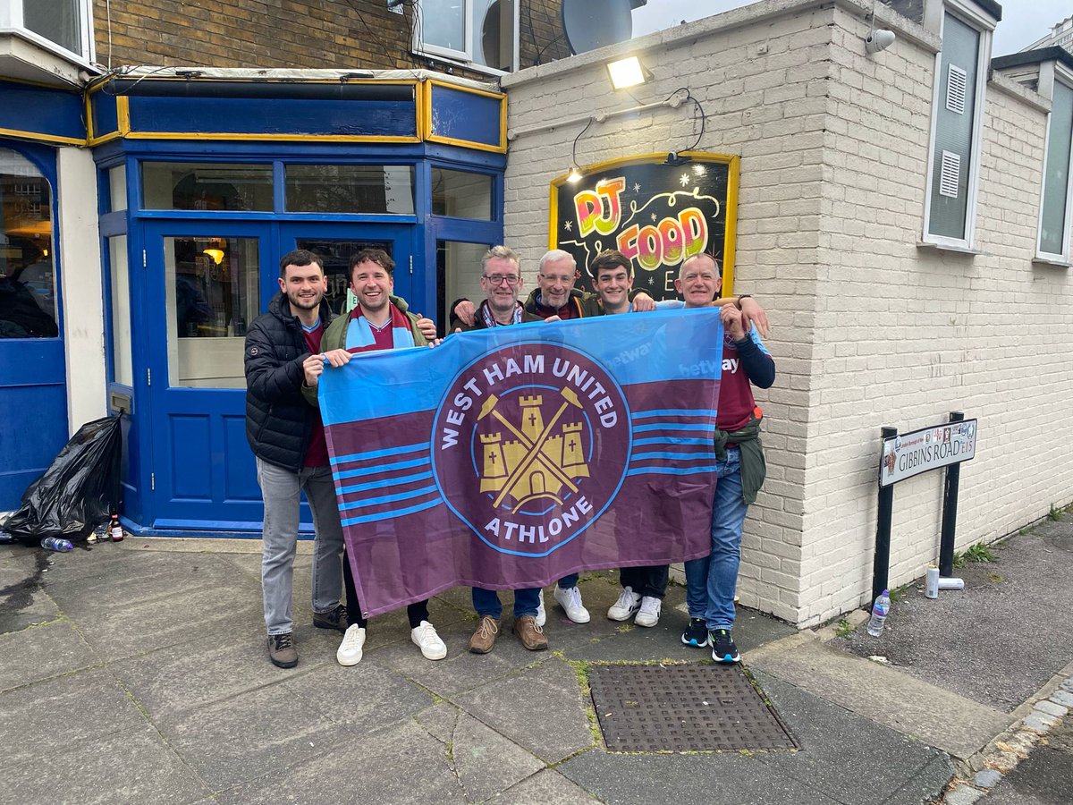 Not the result we all craved but an atmosphere fuelled night under the lights for the Athlone Hammers…#COYI ❤️