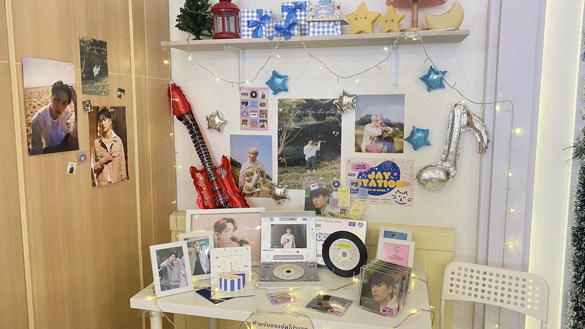 🐈‍⬛🌟 tweet media