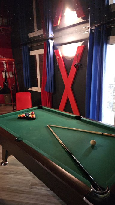 On vous a tourn&eacute; du contenu de fou &agrave; 4 dans ce lieu coquin ! Abonne-toi vite &agrave; mes plateformes priv&eacute;es<a href="/tag/sex"class="tags"><span>#sex</span></a><a href="/tag/sport"class="tags"><span>#sport</span></a><a href="/tag/sexe"class="tags"><span>#sexe</span></a><a href="/tag/baise"class="tags"><span>#baise</span></a><a href="/tag/sportdechambre"class="tags"><span>#sportdechambre</span></a>