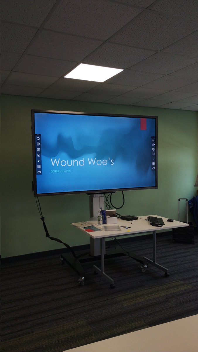 Next up is Debbie Clarke, a specialist nurse working within our Prosthetics and Wheelchair department here at Aintree University Hospital. 

She'll be talking about wound management 🩹

#bacpar #studyday #woundmanagement #northwest #amputee