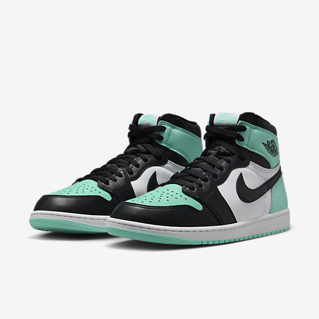 TracyGray_ls's tweet photo. Air Jordan 1 Retro High OG 'Green Glow’
Price:$180
Release Date: 2024-04-20
Style Code:DZ5485-130
Color:White / Black / Green Glow
=> https://t.co/XWyeevj2s6 https://t.co/i4hZWE7xlt