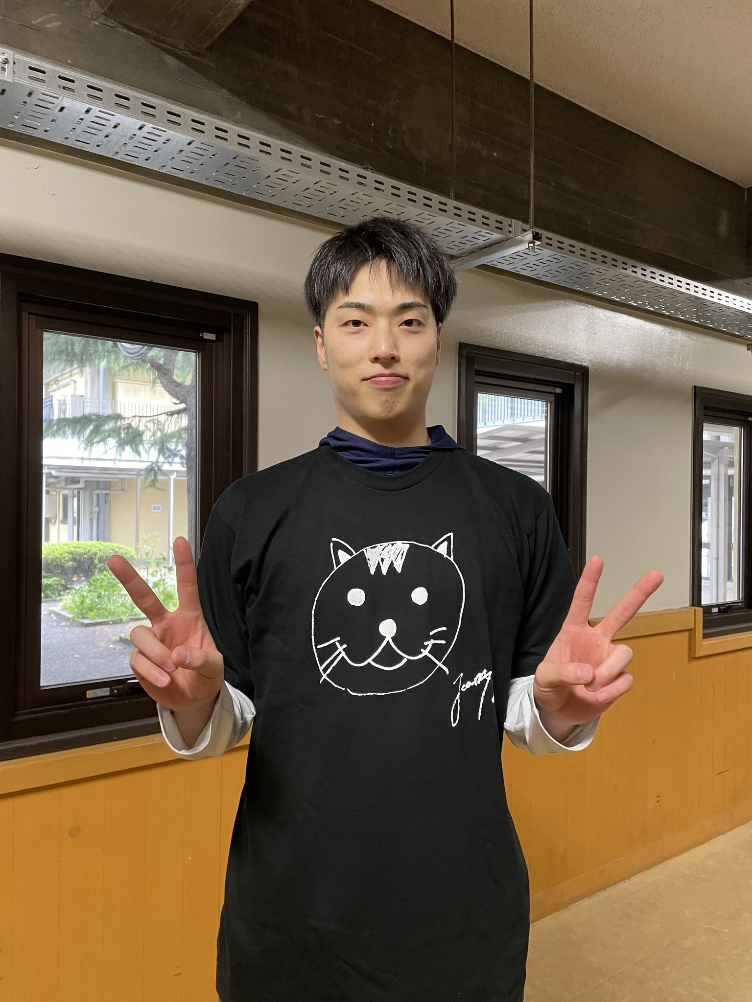 京都ハンナリーズ 岡田侑大 はんニャリン似顔絵Tシャツ GLhSE_cbIAAQeON.jpg:large