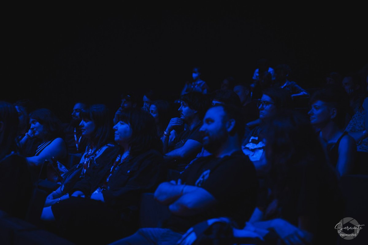 Petit récap photo* du Frames Festival ! Un énorme merci au festival et tous les bénévoles pour avoir si bien accueilli la chaîne à Avignon le 13 et 14 avril !
* Les photos créditées sont de Saraconte Photographie 1/3